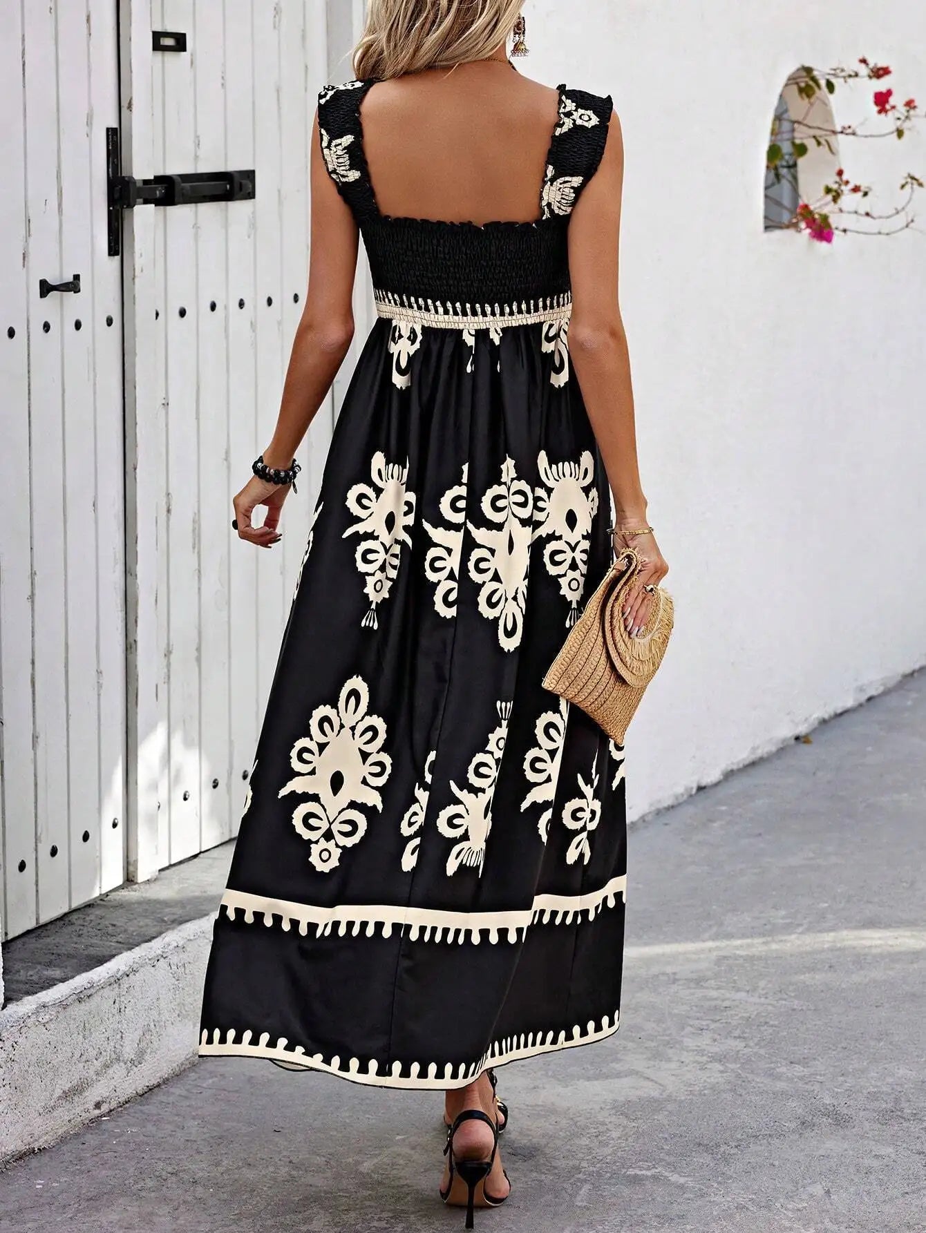 Women’s Beach Maxi Dress – Strapless & Empire Waist