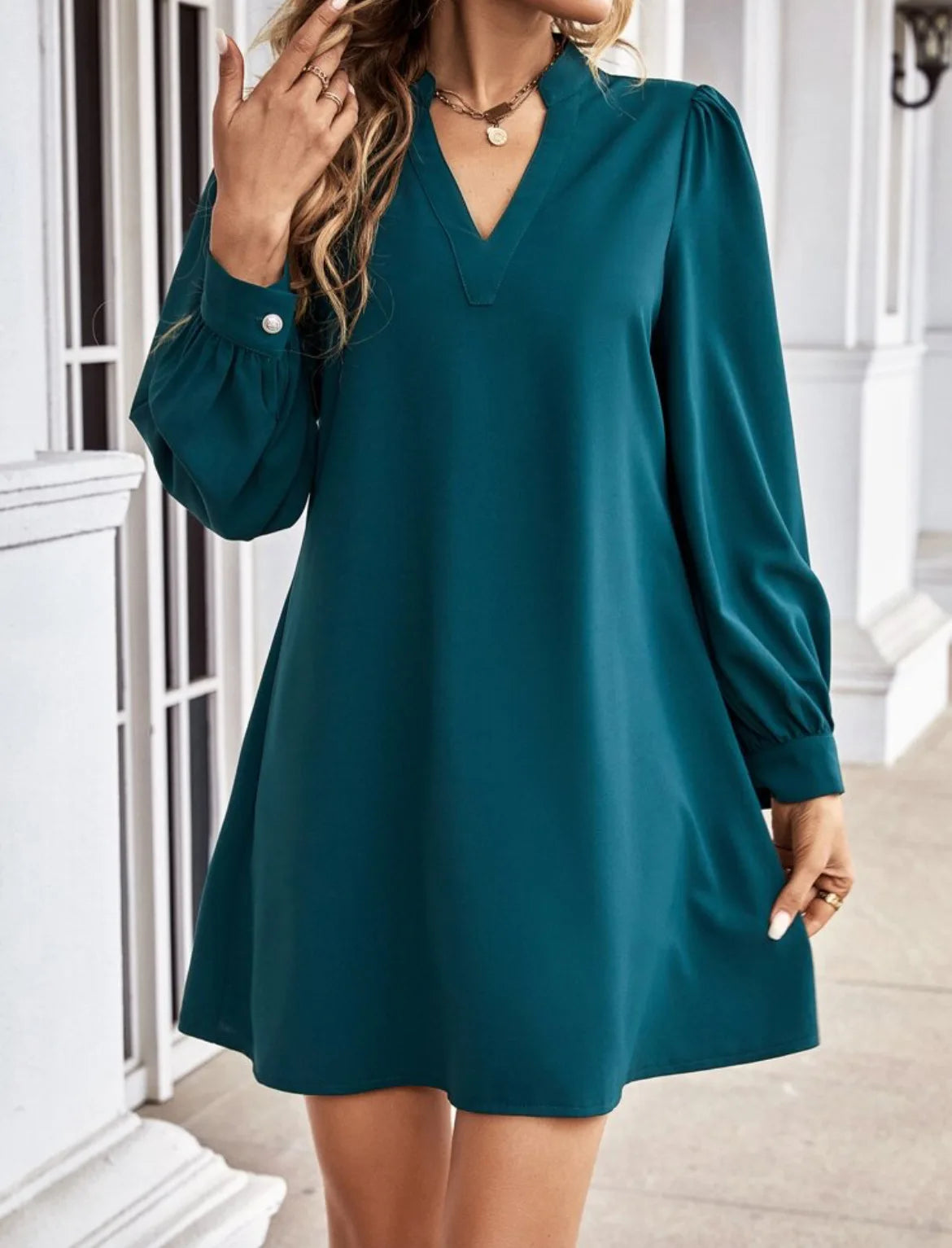Women’s Casual Mini Dress – V-Neck & Loose Fit