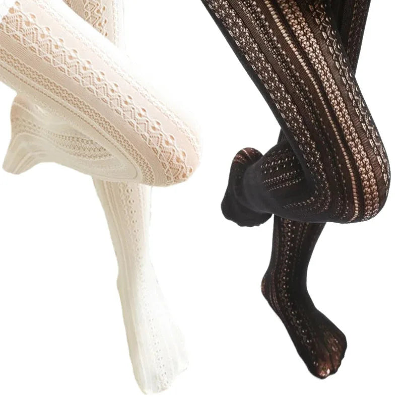 Women’s Geometric Knit Leggings – Standard Thickness