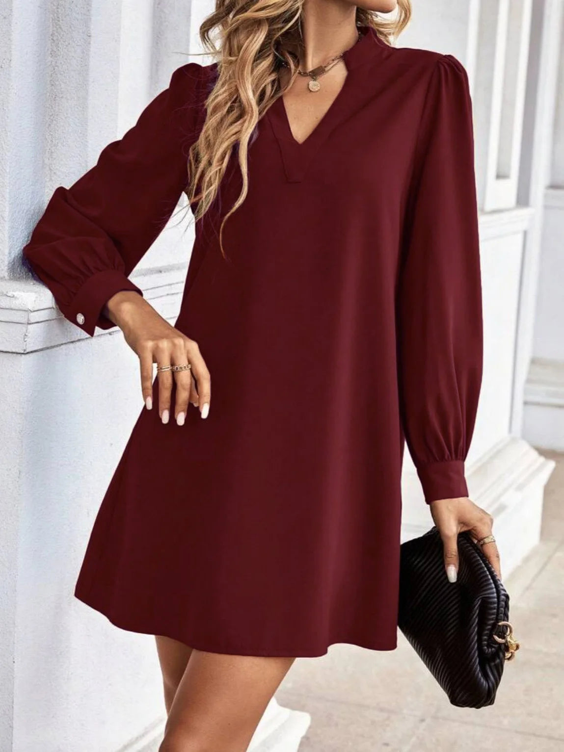 Women’s Casual Mini Dress – V-Neck & Loose Fit